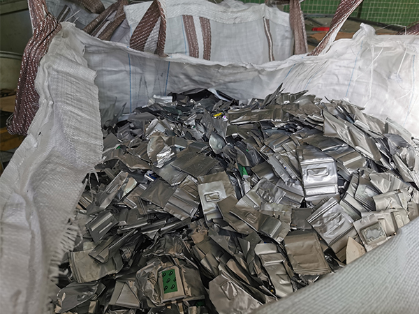 佛山回收软包91精品国产麻豆91久久久久久 回收聚合物91精品国产麻豆91久久久久久 14年回收经验