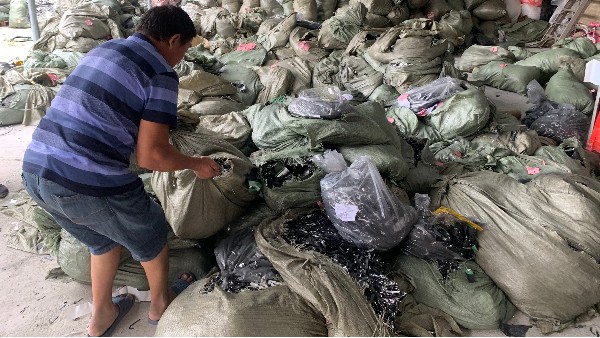东莞91麻豆精品国产91久久久久久金属对废旧电池回收市场的前景预测及布局(一)